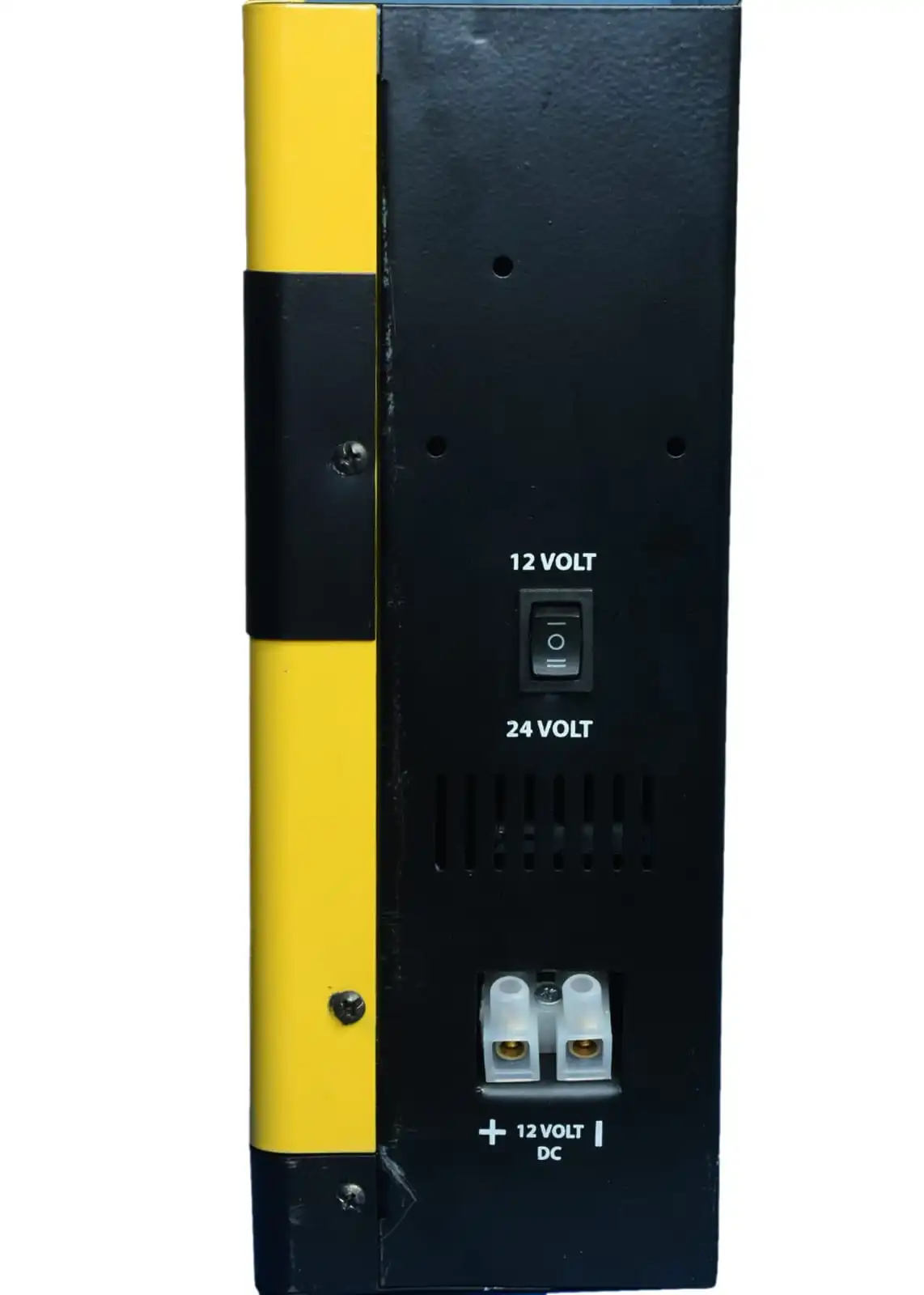 pak-tech-mppt-charge-controller-70-ampere-6.webp